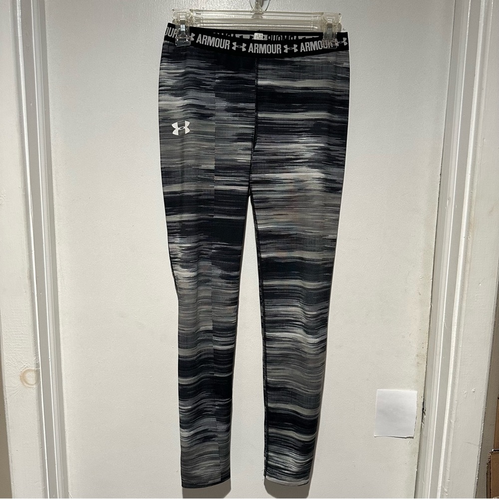 UNDERARMOUR LEGGINGS BLACK WHITE AND GREY! SIZE SMALL! NWOT! #119